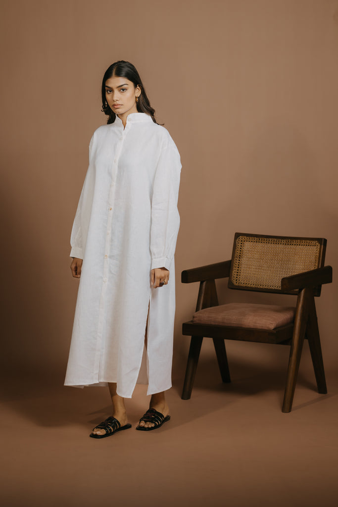 MOONLIT OVERSIZED LINEN BUTTONED DRESS